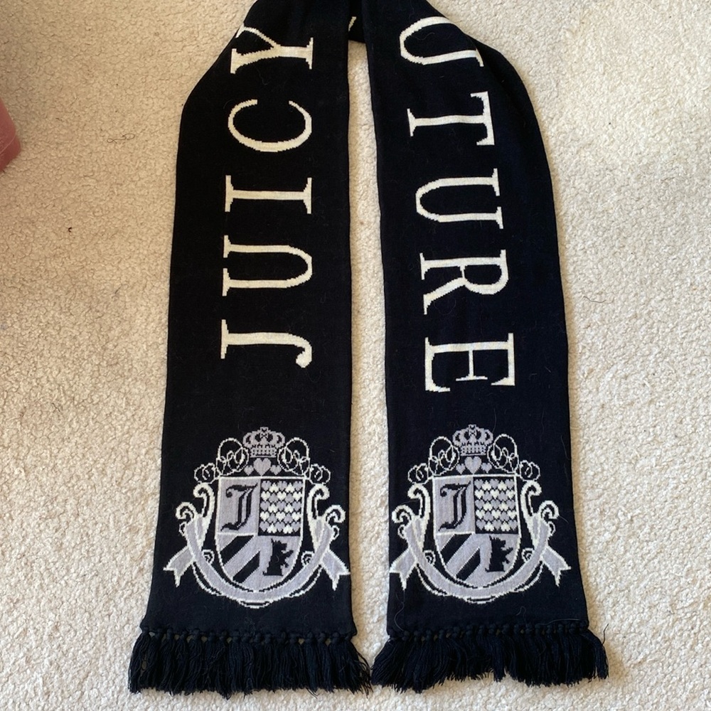 Vintage Juicy Couture scarf